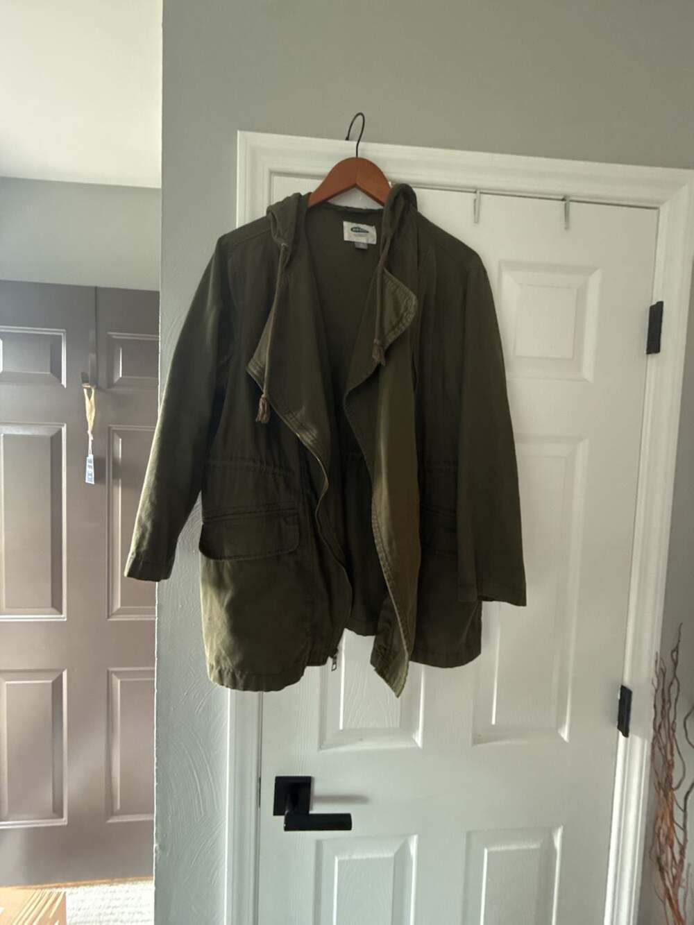 Old Navy Women's Olive Green Lightweight Hooded Utility Anorak Jacket
